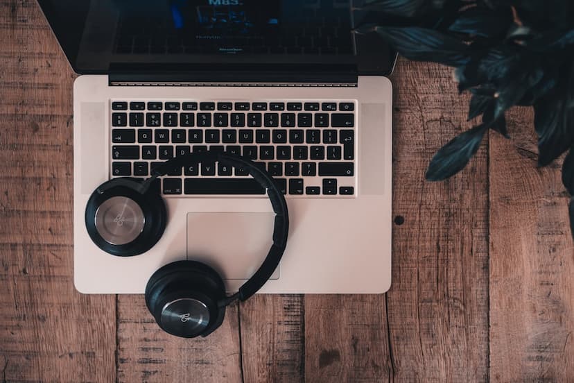 Private vs Public Cloud: Pros and Cons for ERP and eCommerce Solutions